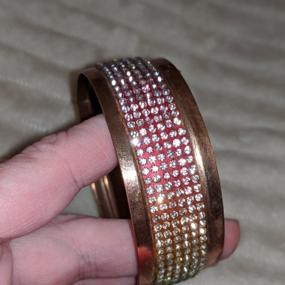 BEAUTIFUL Vintage Rainbow w/Cubic Zirconia Stones Bangle Bracelet - Picture 9 of 10